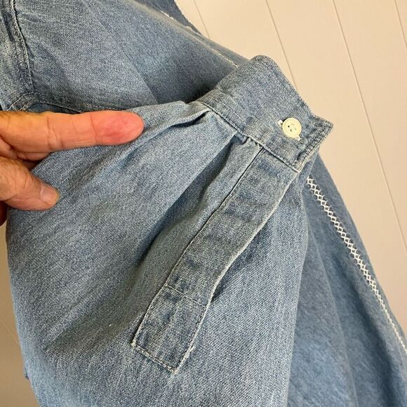 Vtg Capacity Womens Medium Button Front Chambray Blue Denim Shirt Embroidered - Picture 6 of 15